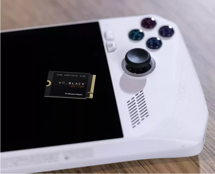 SN770M en la ROG Ally